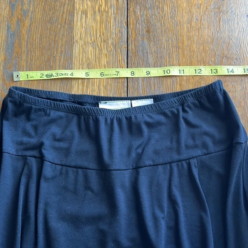 Worthington stretch black mock wrap skirt, polyester rayon spandex, blend size L